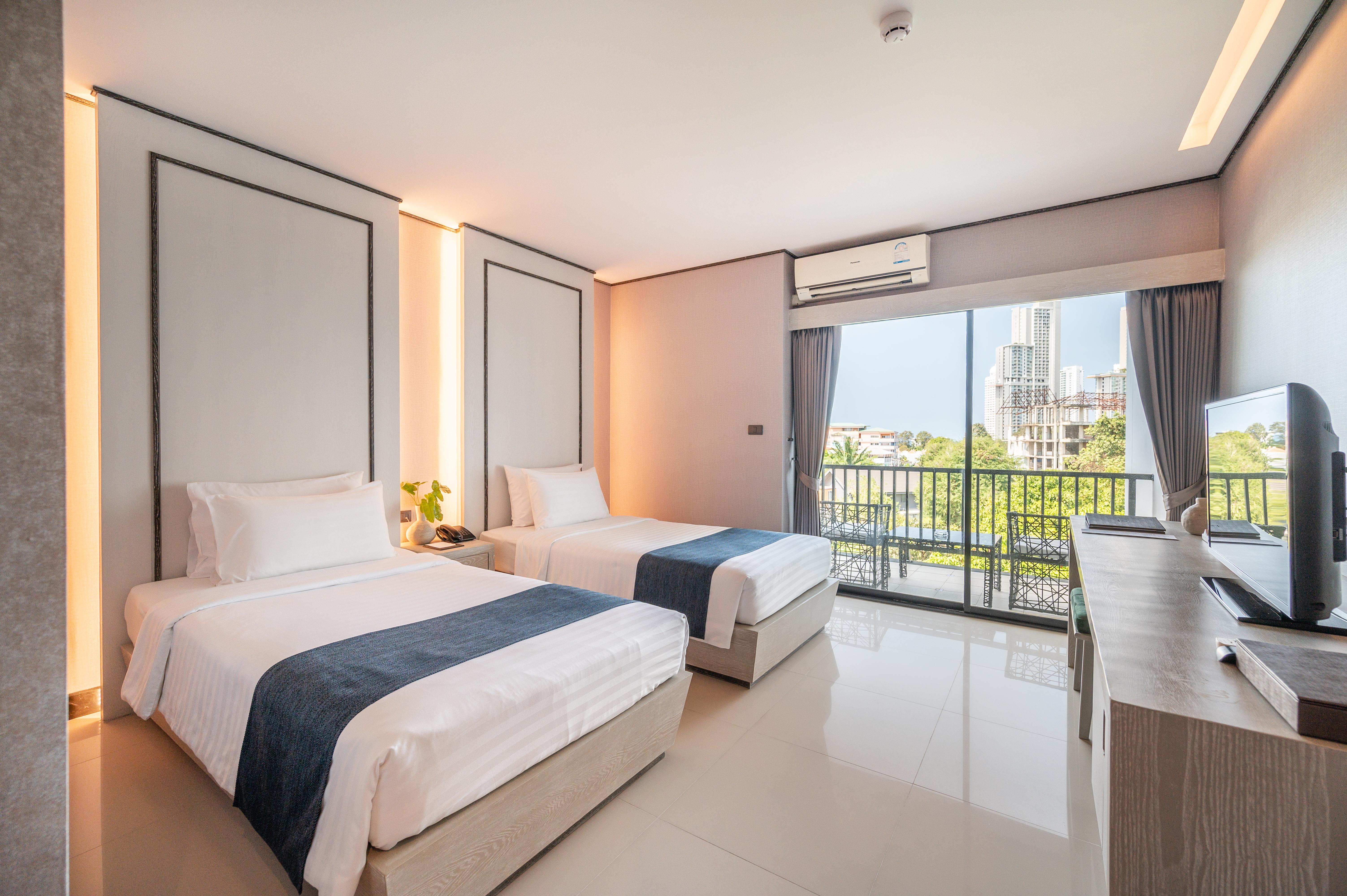 Manhattan Pattaya Hotel - Sha Extra Plus Exterior foto